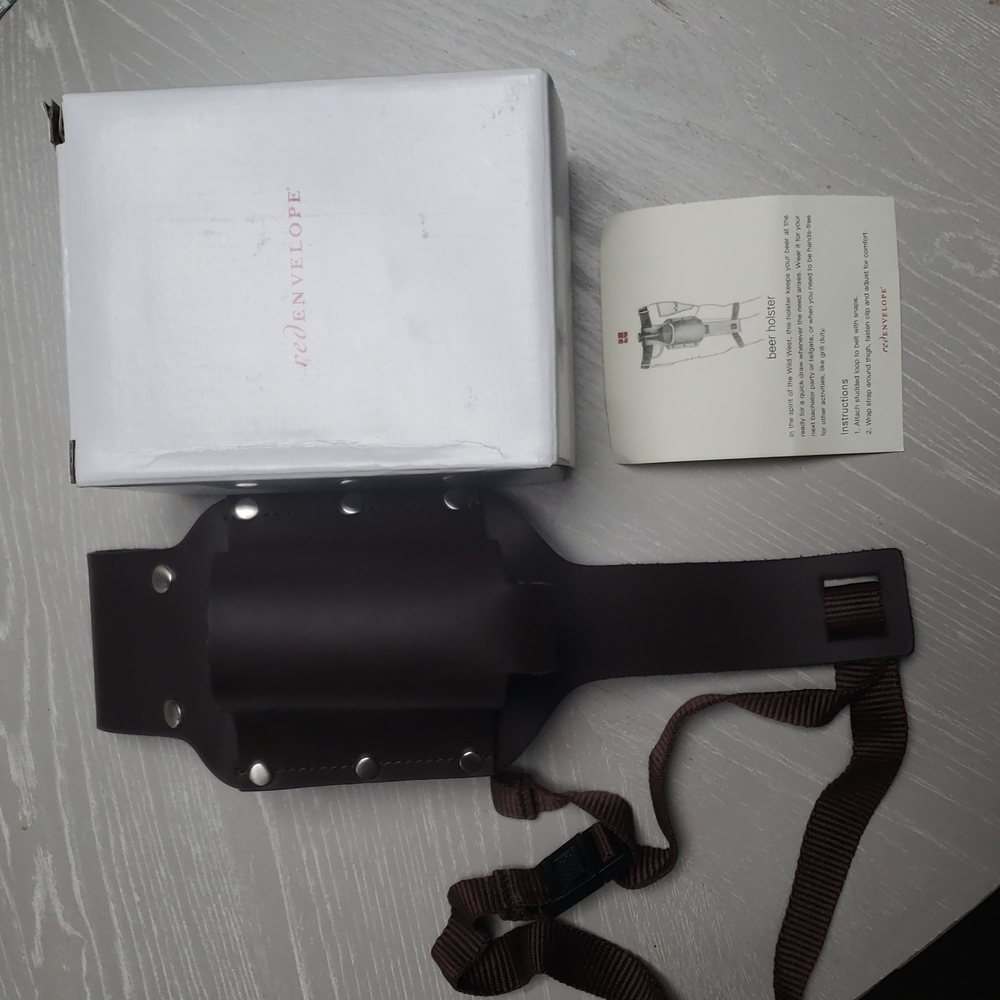 RED ENVELOPE LEATHER BEER HOLSTER HOLDER, genuine leather, brand new. - Picture 4 of 6